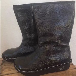 Algeria Vale Embossed Leather Boots US 9 EU 39
